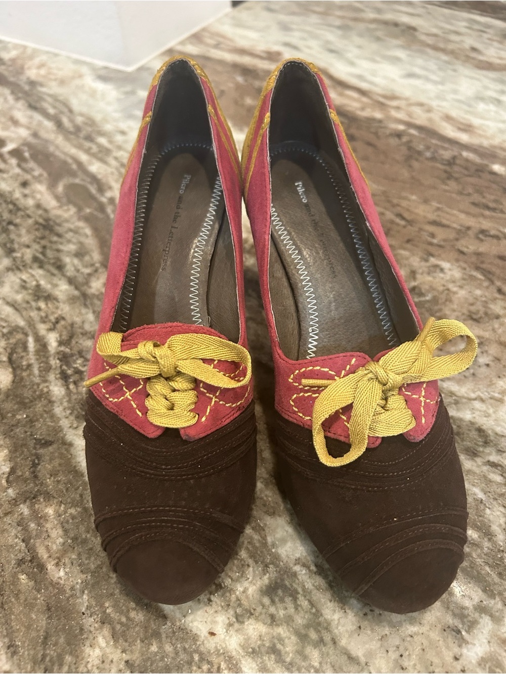 Pilcro nolana Oxford Suede Heels size 6.5 have wear stains boho steampunk